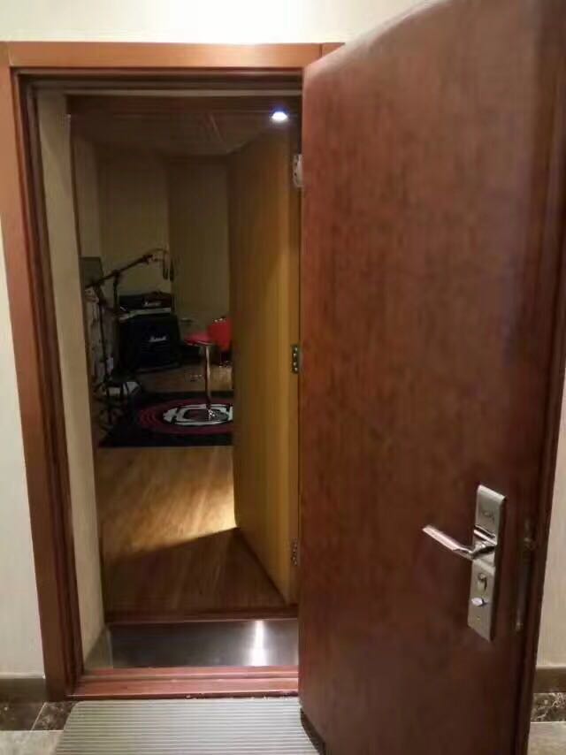 聲樂教室隔聲門