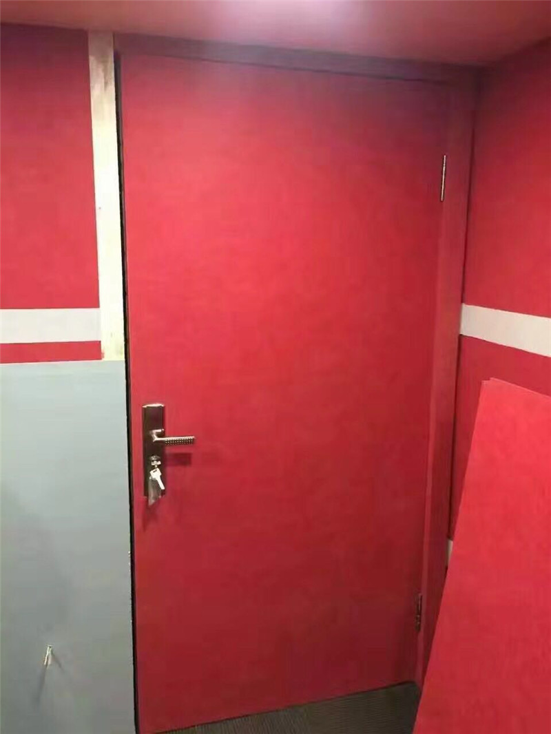 家庭影音室隔音門