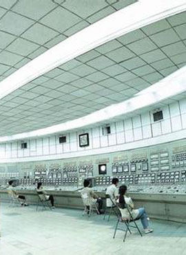 市工業(yè)設(shè)備安裝公司防爆門工程