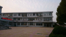 軻斗鋼結構有限公司防爆門工程